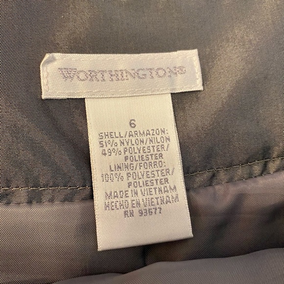 WORTHINGTON 2 piece sweater and skirt - Picture 6 of 6